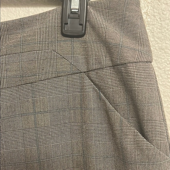 Apt. 9 Women Curvy Fit Black Plaid Trouser Dress Pants Size 10 Petite - Picture 6 of 7